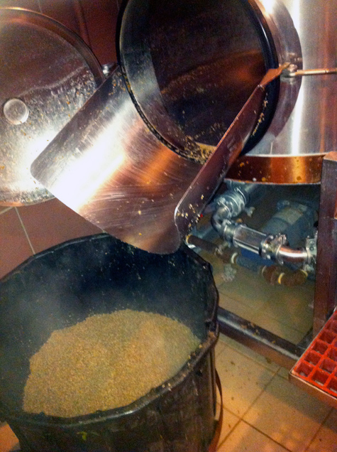 Cleaning out the Mash Tun